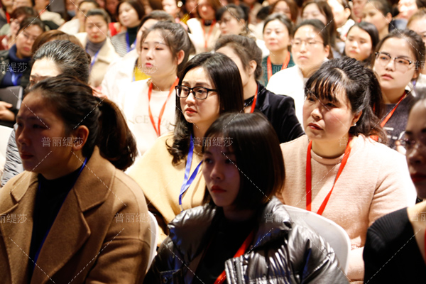 又到双十一，如何让顾客成为美容院的“剁手党”